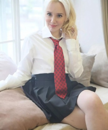 Полина